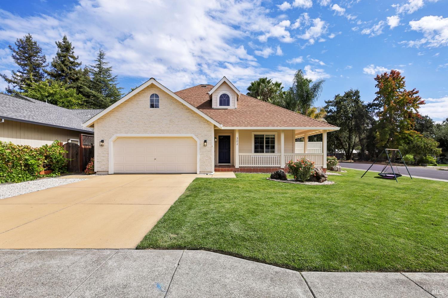 302 Desiree Place Windsor CA 95492