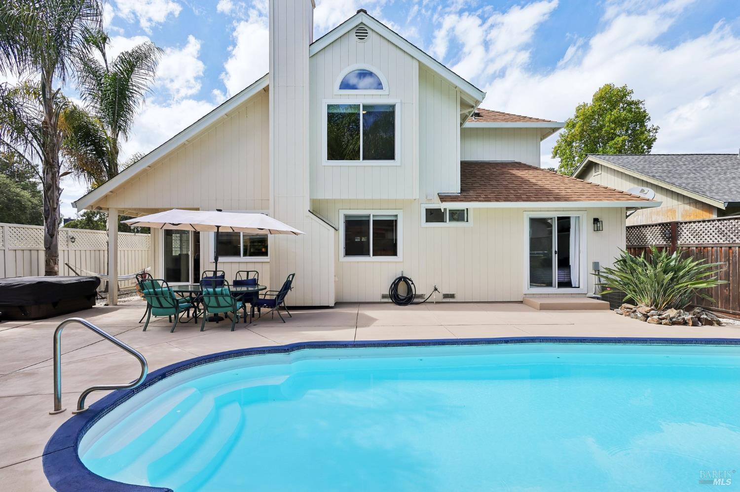 302 Desiree Place Windsor CA 95492