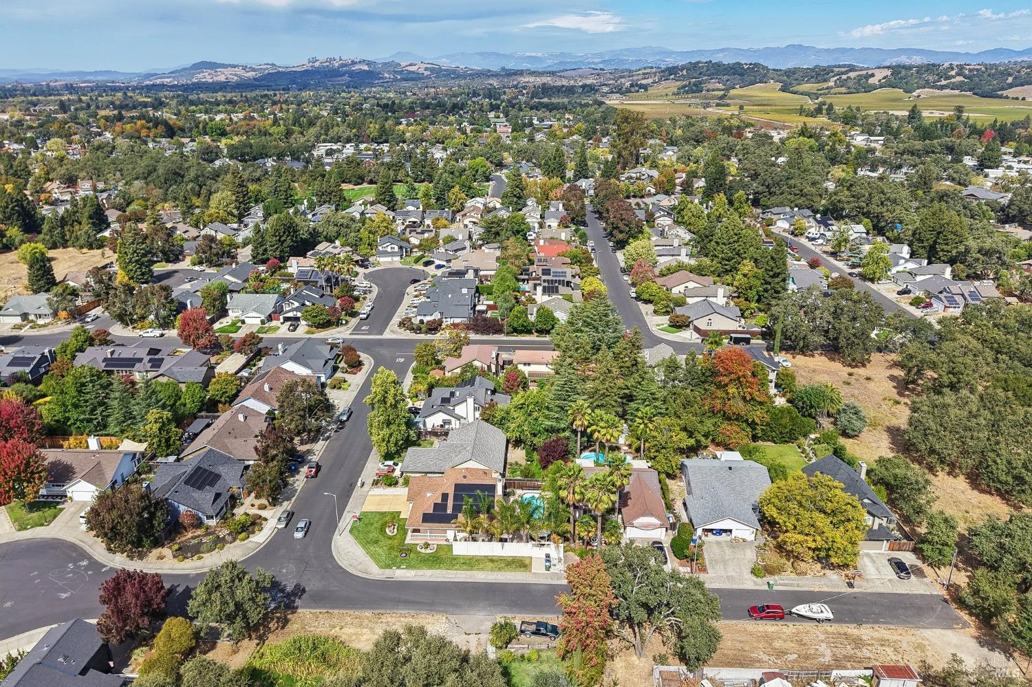 302 Desiree Place Windsor CA 95492