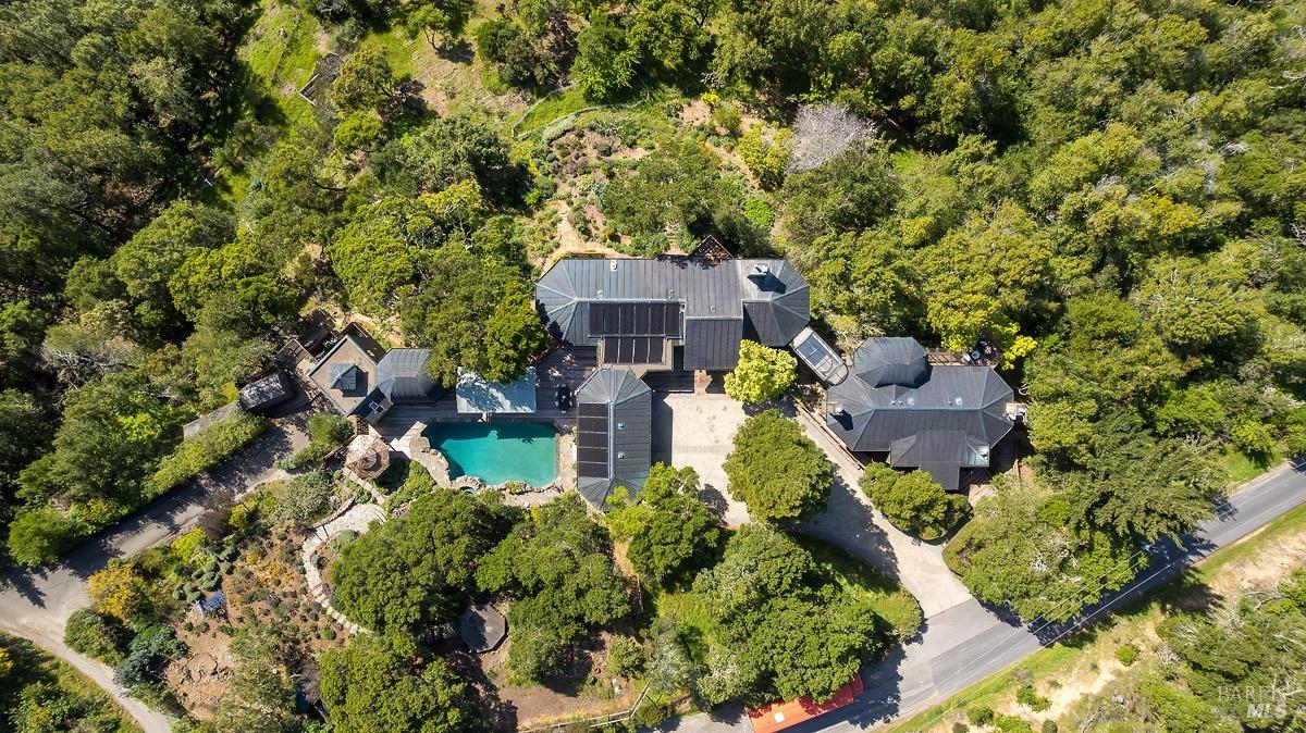 1100 Bayhills Drive San Rafael CA 94903