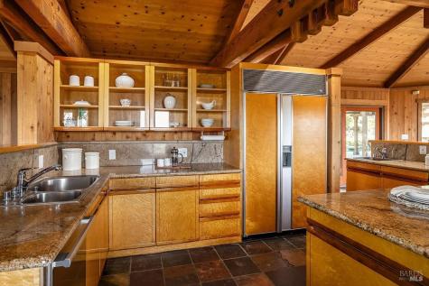 1100 Bayhills Drive San Rafael CA 94903