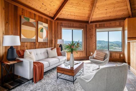 1100 Bayhills Drive San Rafael CA 94903