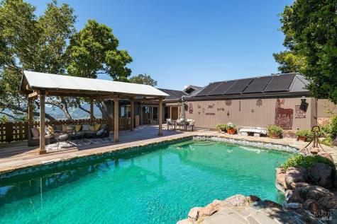 1100 Bayhills Drive San Rafael CA 94903