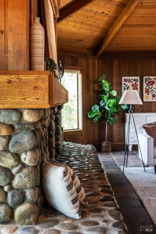 1100 Bayhills Drive San Rafael CA 94903