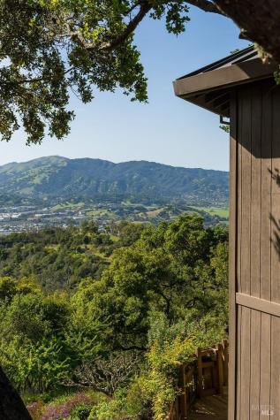 1100 Bayhills Drive San Rafael CA 94903