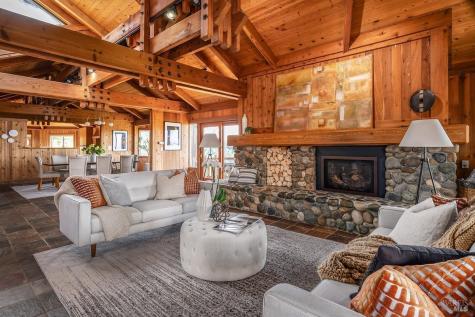 1100 Bayhills Drive San Rafael CA 94903