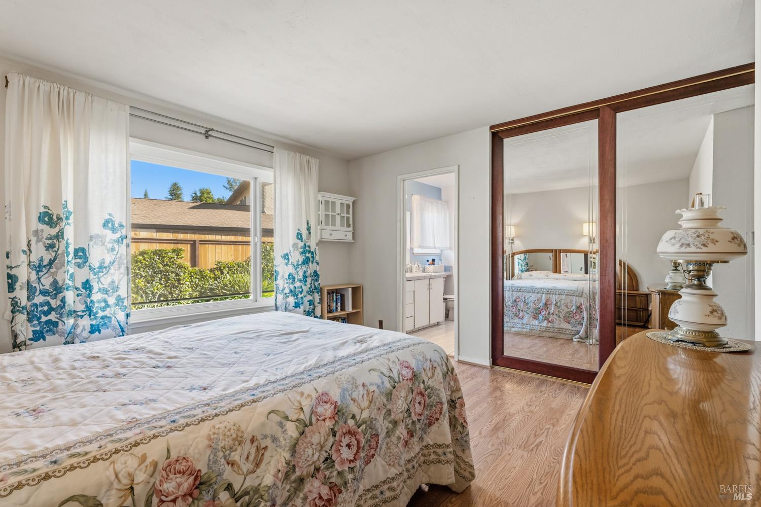 2547 Vintage Street Napa CA 94558