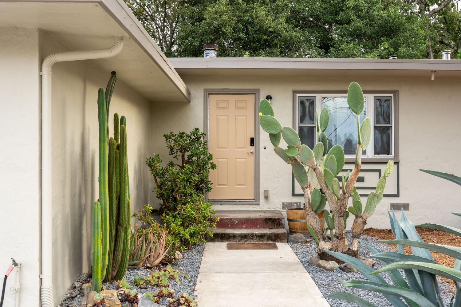 732 Pacific Avenue Santa Rosa CA 95404