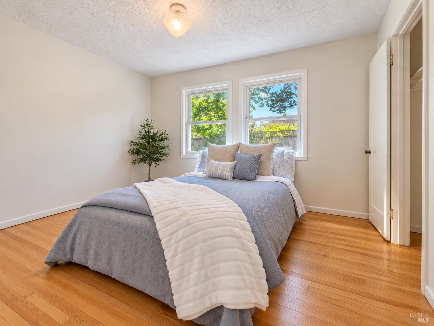 732 Pacific Avenue Santa Rosa CA 95404