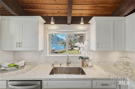 10165 Lakeshore Drive Clearlake CA 95422