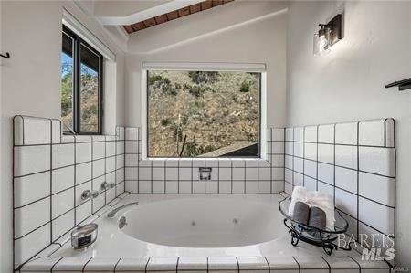 10165 Lakeshore Drive Clearlake CA 95422