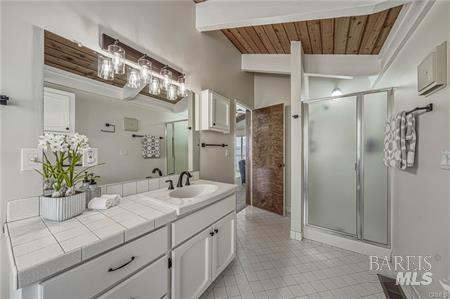 10165 Lakeshore Drive Clearlake CA 95422