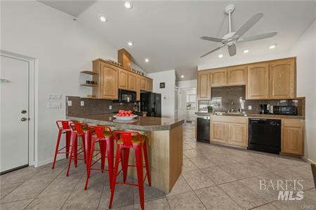 10165 Lakeshore Drive Clearlake CA 95422