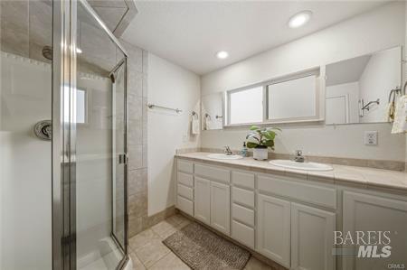 10165 Lakeshore Drive Clearlake CA 95422