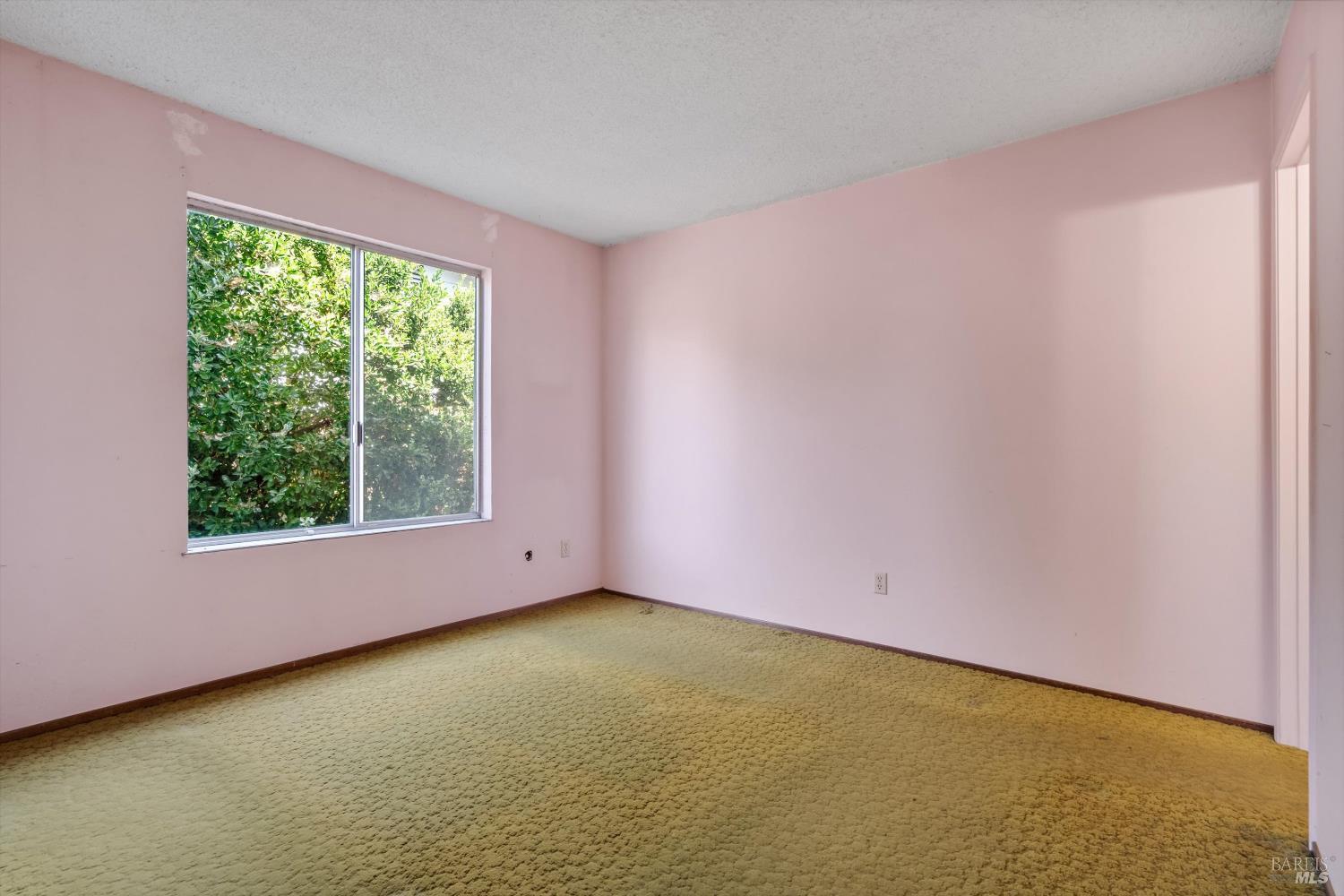 7555 Beverly Drive Rohnert Park CA 94928