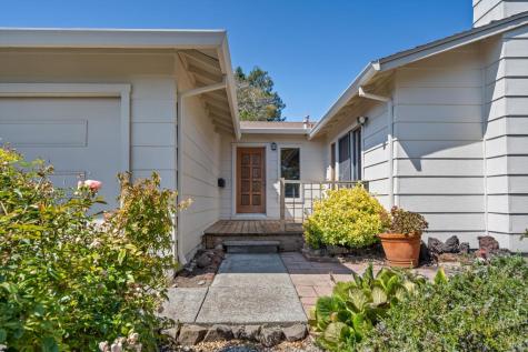 7555 Beverly Drive Rohnert Park CA 94928