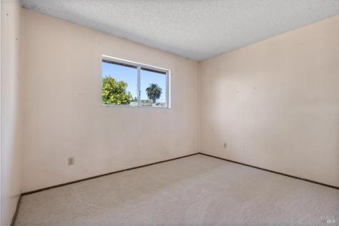 7555 Beverly Drive Rohnert Park CA 94928