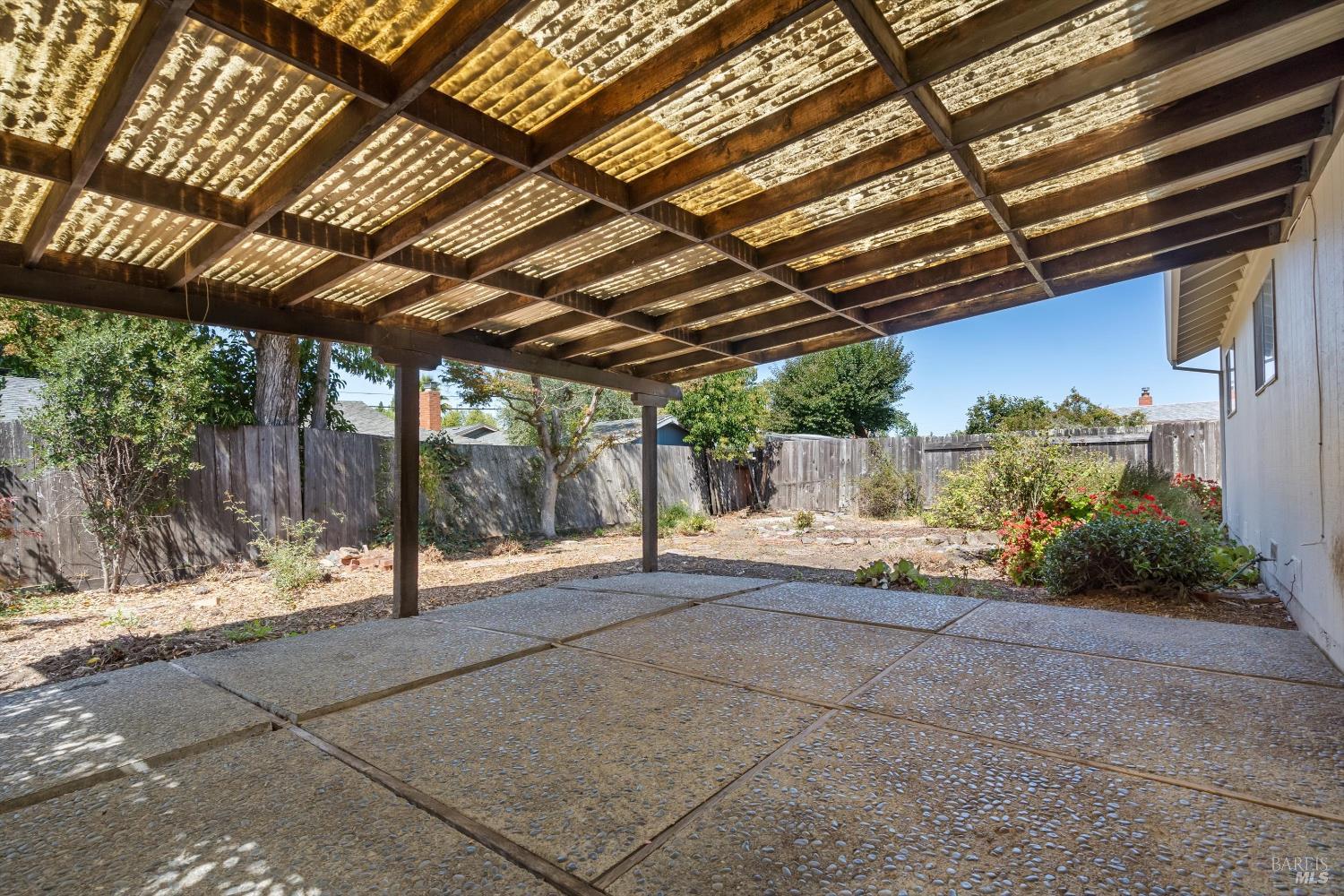 7555 Beverly Drive Rohnert Park CA 94928