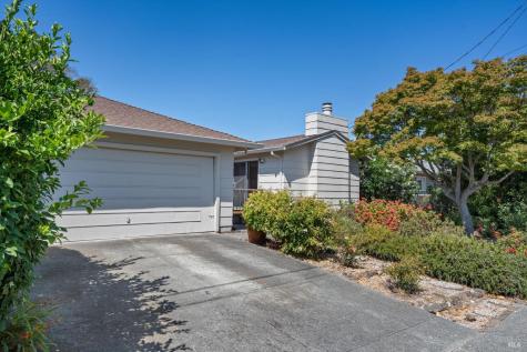 7555 Beverly Drive Rohnert Park CA 94928