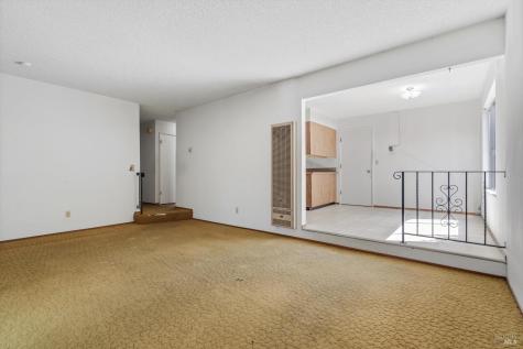 7555 Beverly Drive Rohnert Park CA 94928