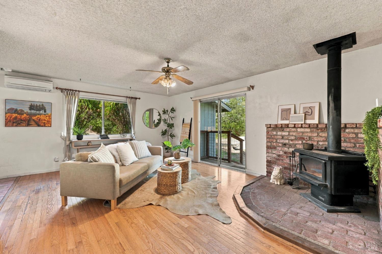 645 Furlong Road Sebastopol CA 95472
