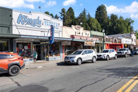 14461 Old Cazadero Road Guerneville CA 95446