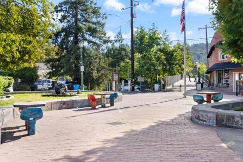 14461 Old Cazadero Road Guerneville CA 95446