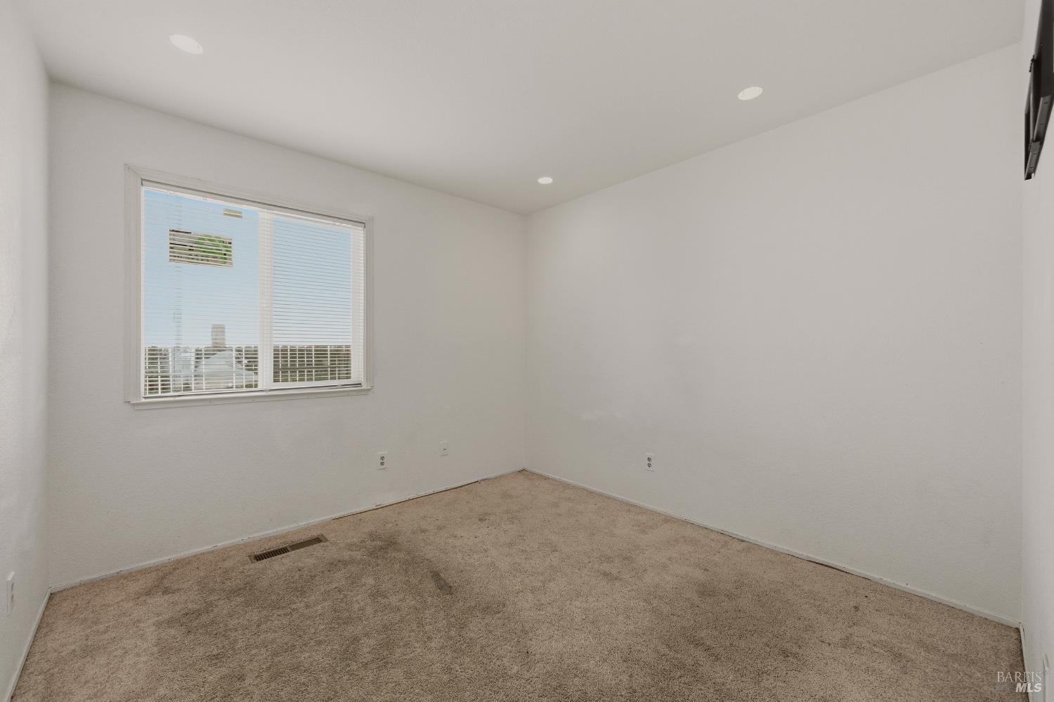 1991 Marshall Road Vacaville CA 95687
