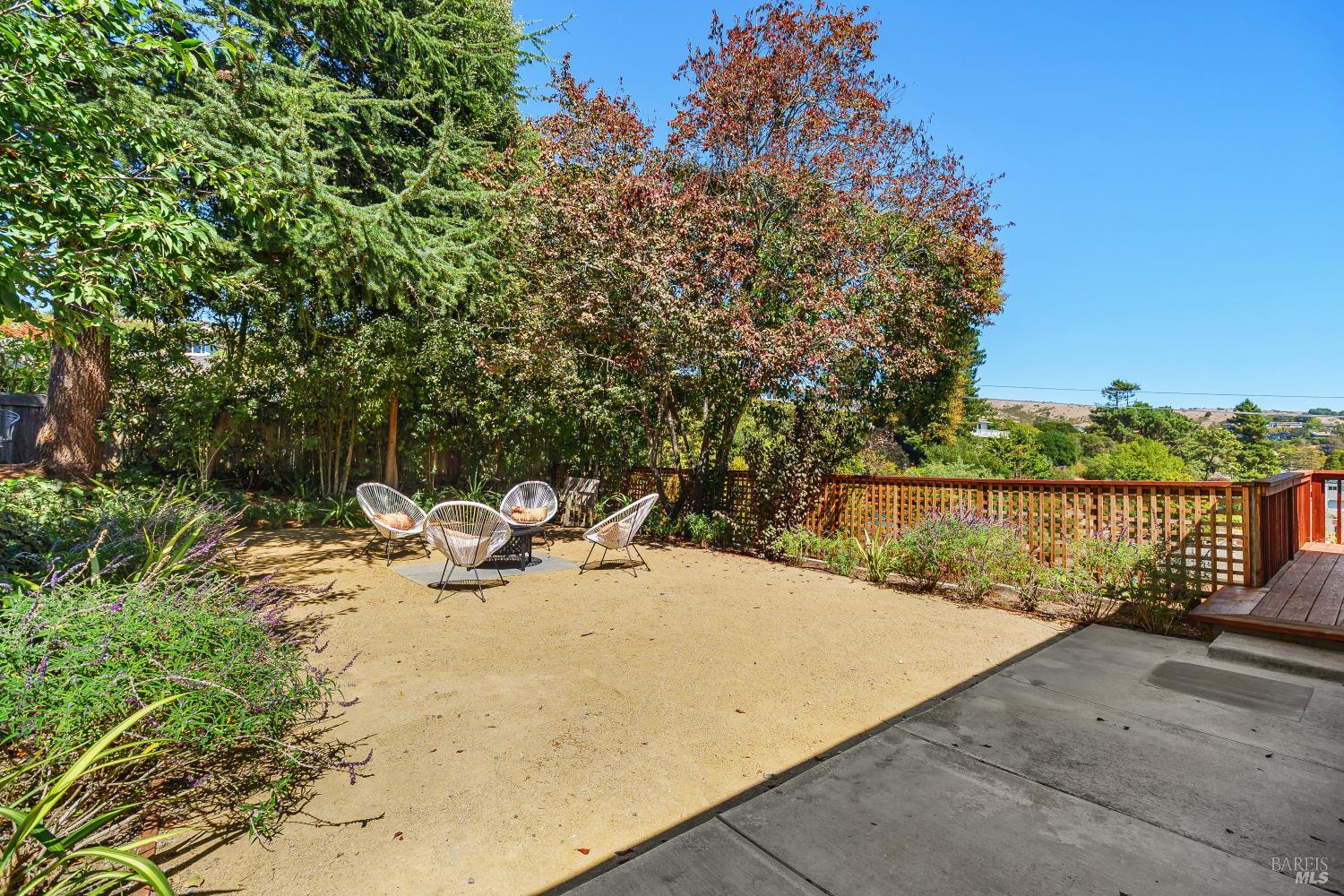 22 North Terrace Tiburon CA 94920