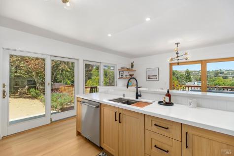 22 North Terrace Tiburon CA 94920