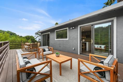 62 Oakdale Avenue San Rafael CA 94901