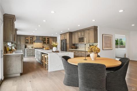 62 Oakdale Avenue San Rafael CA 94901