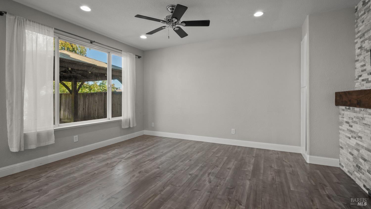 1116 Valley Glen Drive Dixon CA 95620