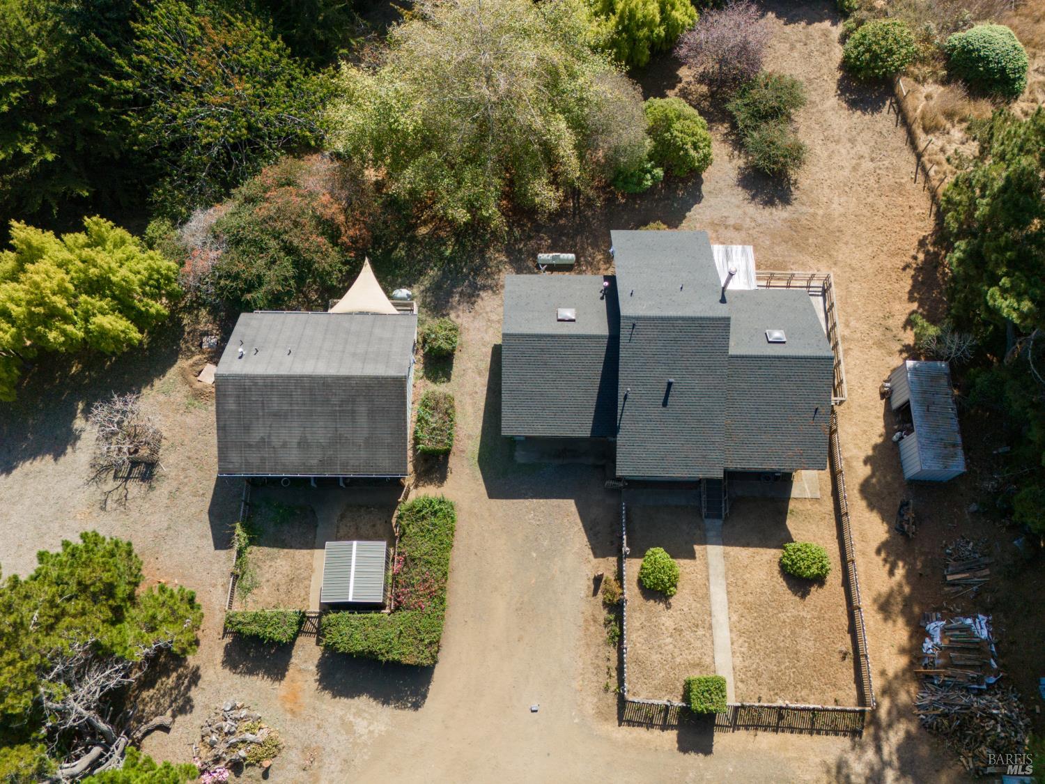 43651 Crispin Road Manchester CA 95459