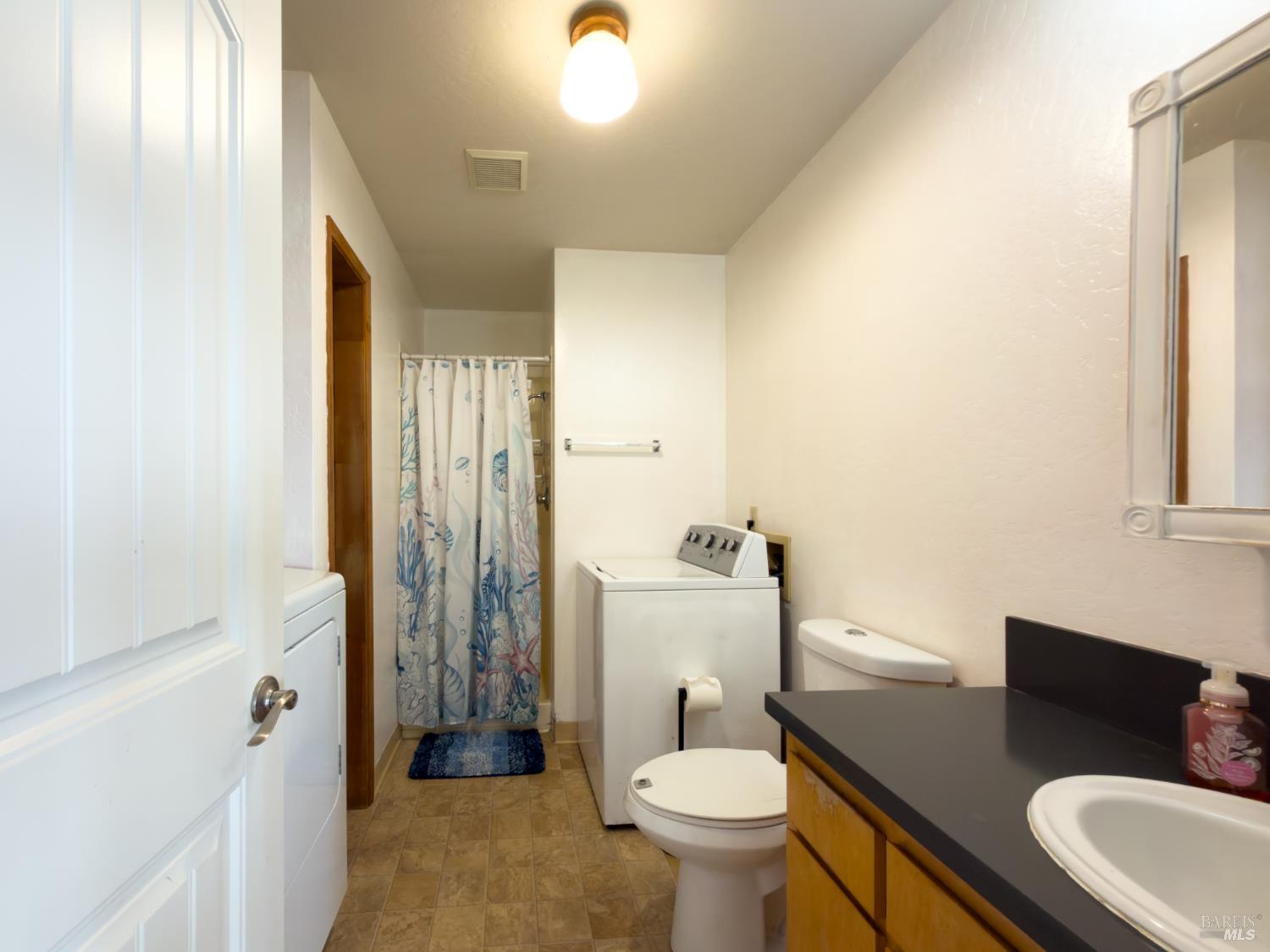 43651 Crispin Road Manchester CA 95459