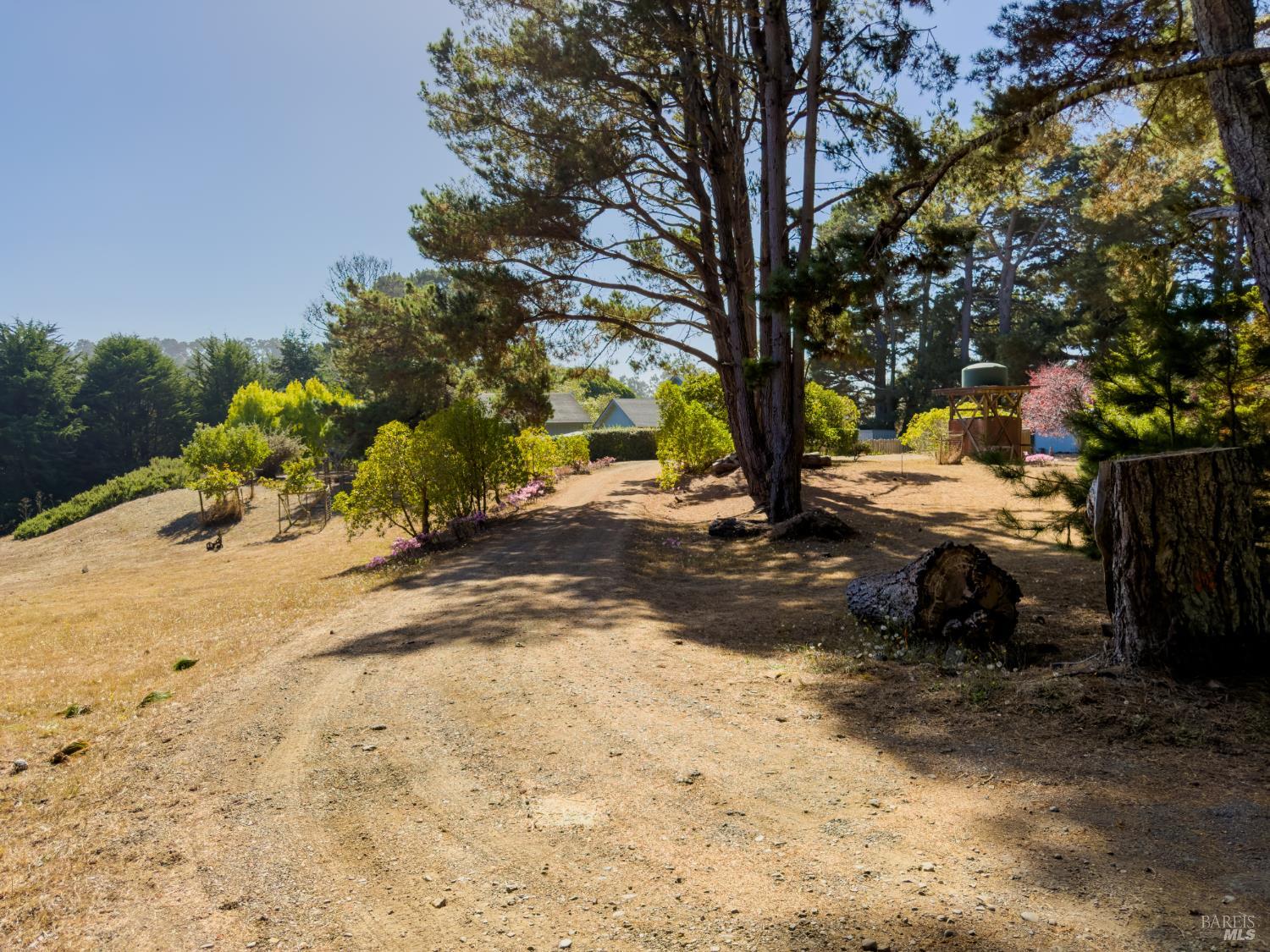 43651 Crispin Road Manchester CA 95459