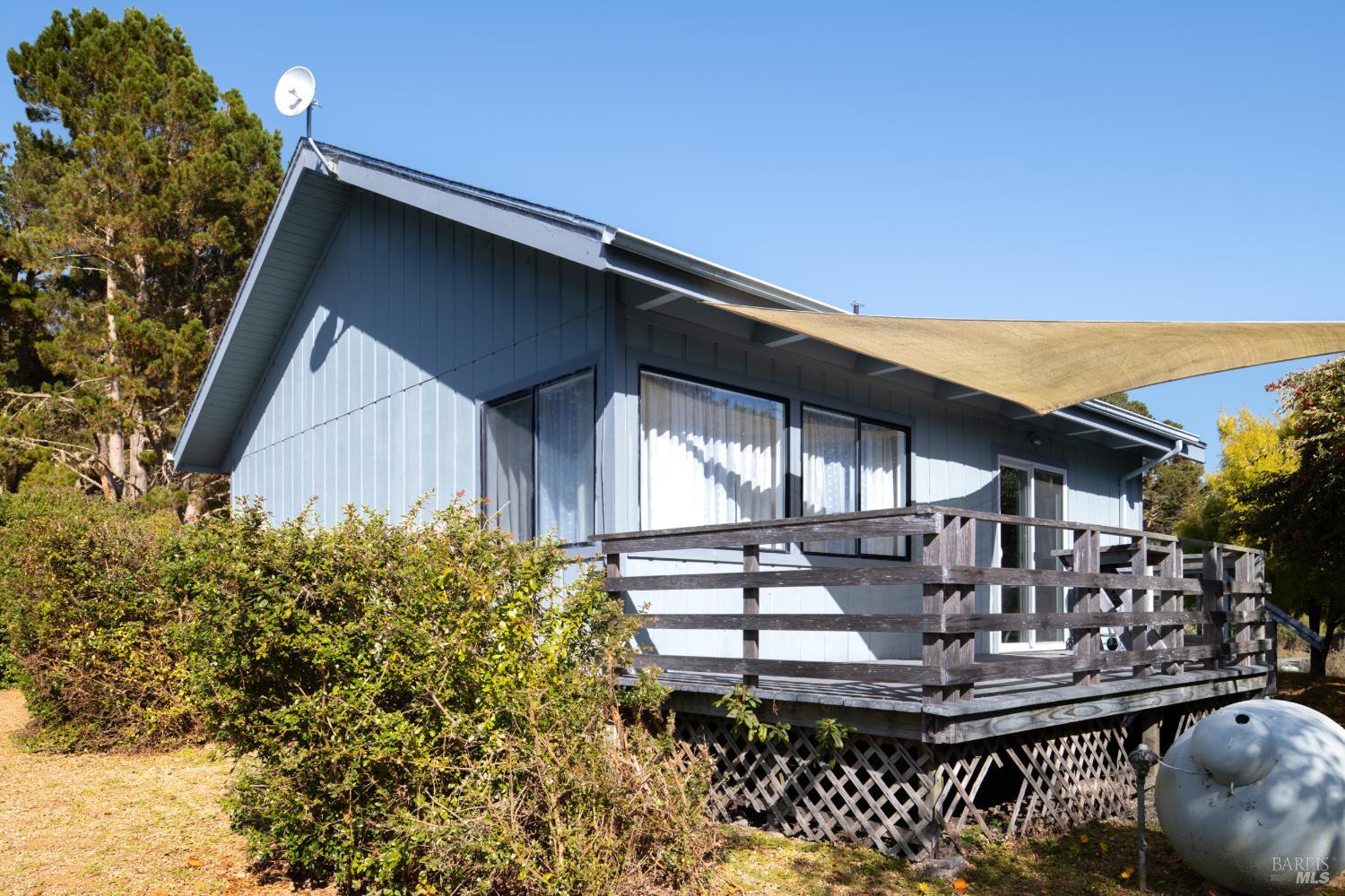 43651 Crispin Road Manchester CA 95459