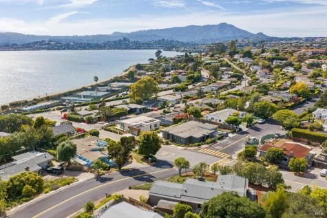 705 Hilary Drive Tiburon CA 94920
