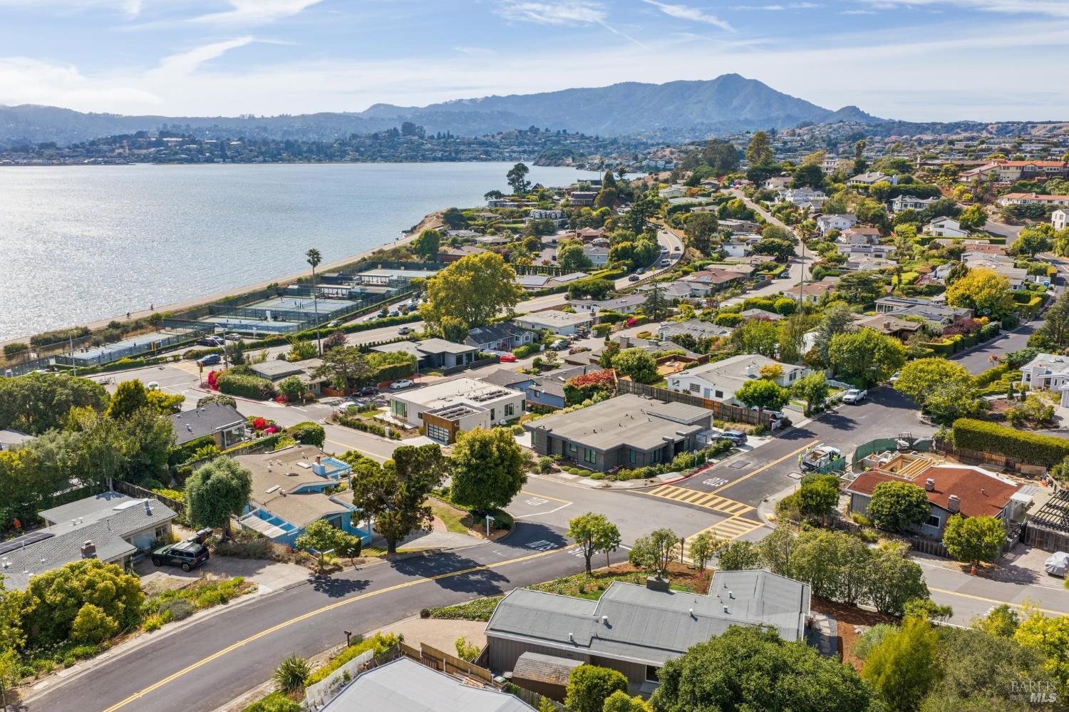 705 Hilary Drive Tiburon CA 94920