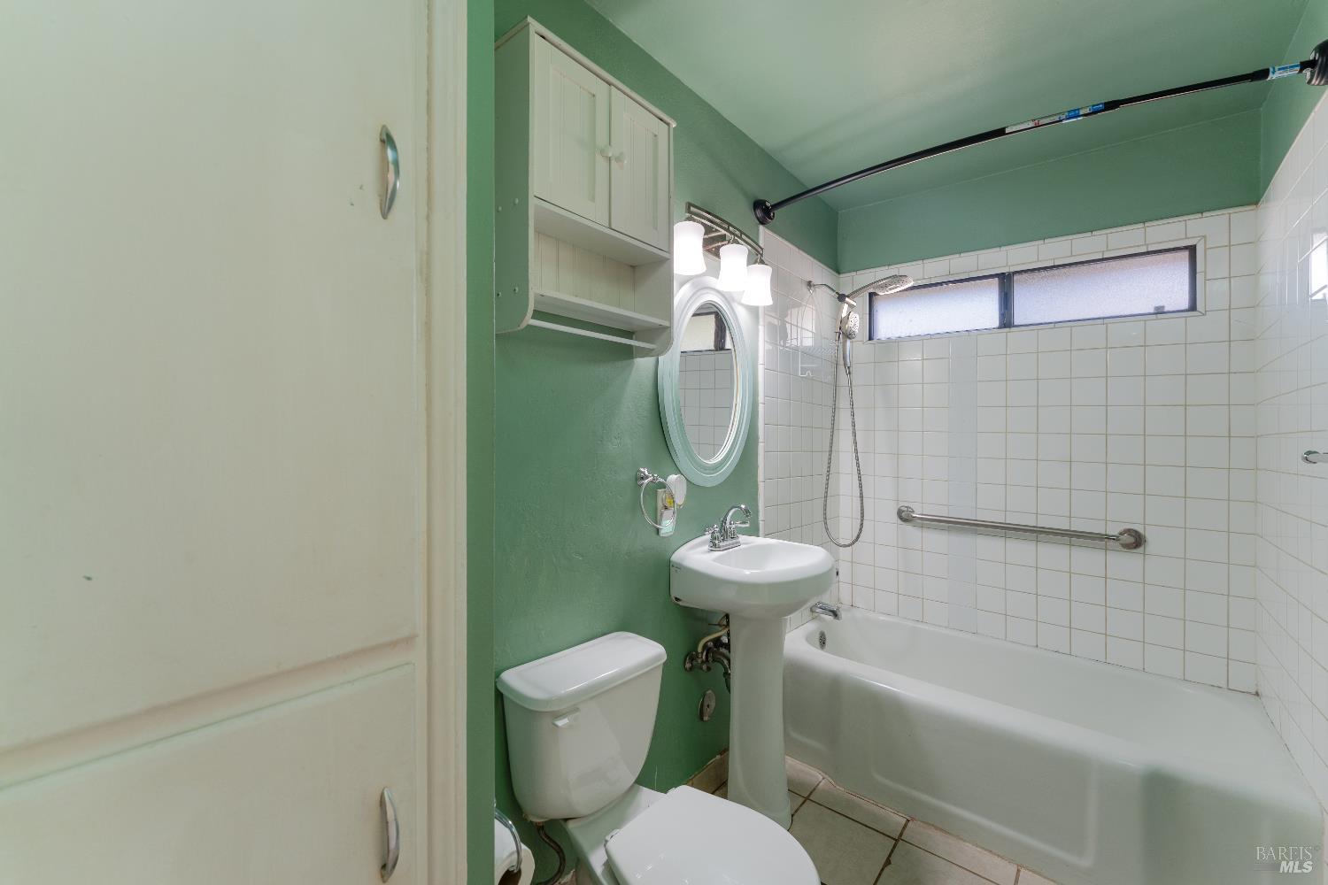 171 Court Street Ukiah CA 95482