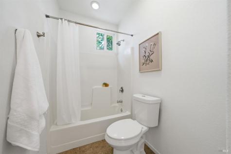 163 Lasso Lane Santa Rosa CA 95403