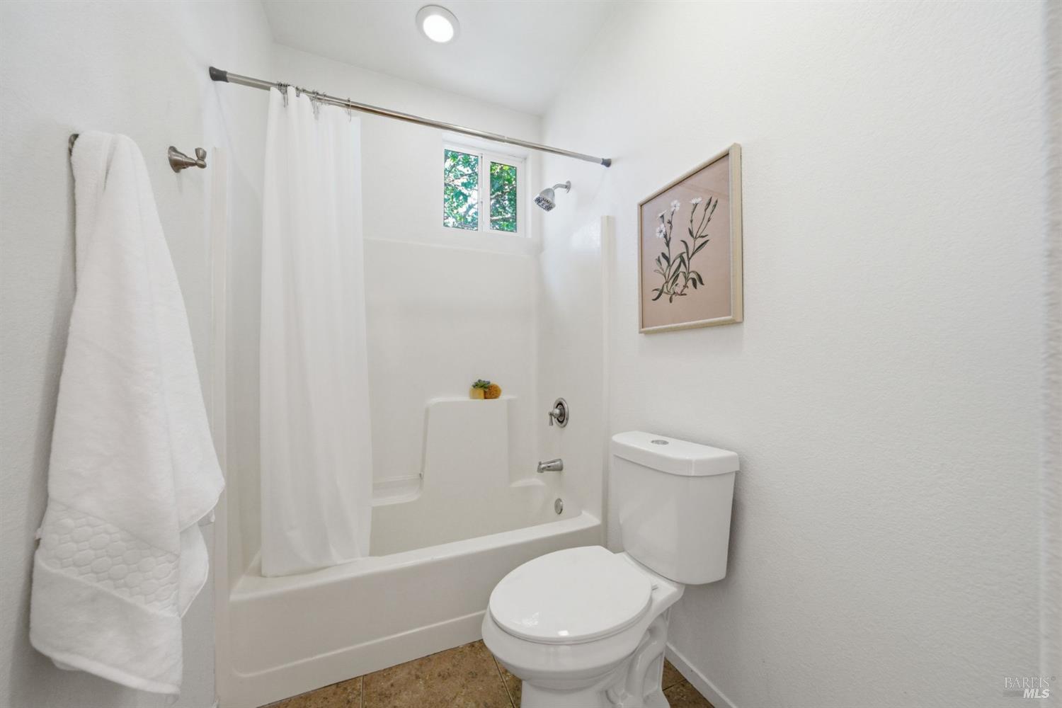 163 Lasso Lane Santa Rosa CA 95403