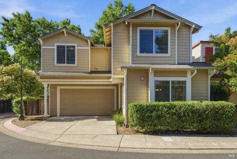 163 Lasso Lane Santa Rosa CA 95403