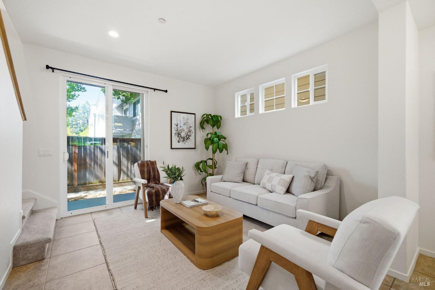 163 Lasso Lane Santa Rosa CA 95403