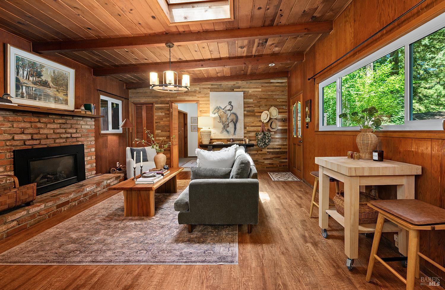 17358 Park Avenue Guerneville CA 95446