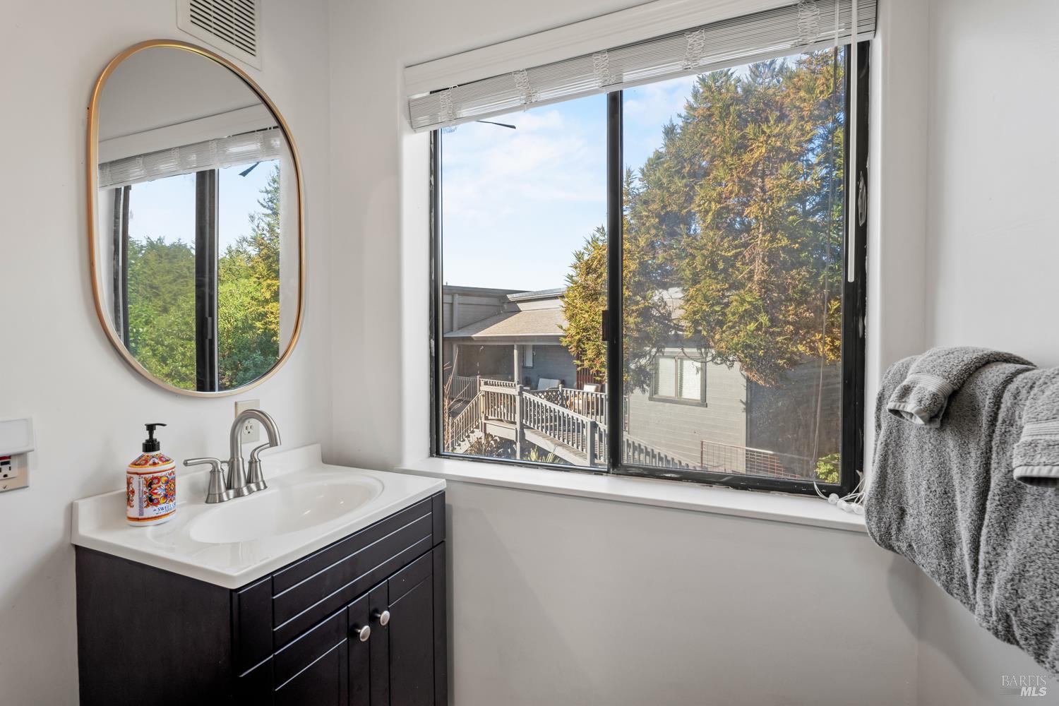 32591 Ocean Meadows Circle Fort Bragg CA 95437