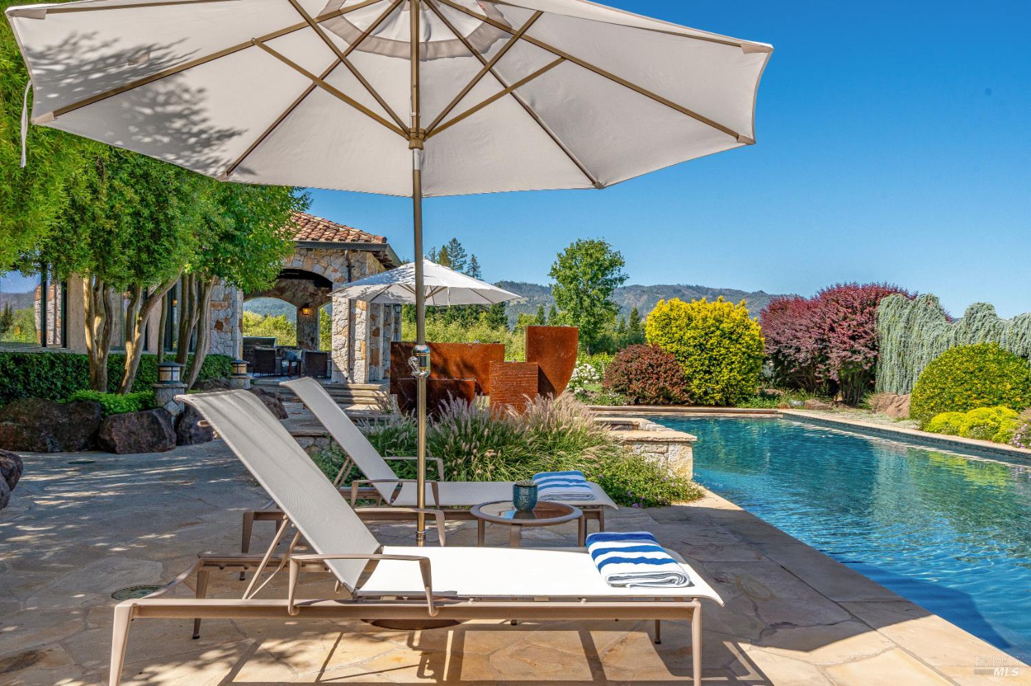 184 Zinfandel Lane St. Helena CA 94574