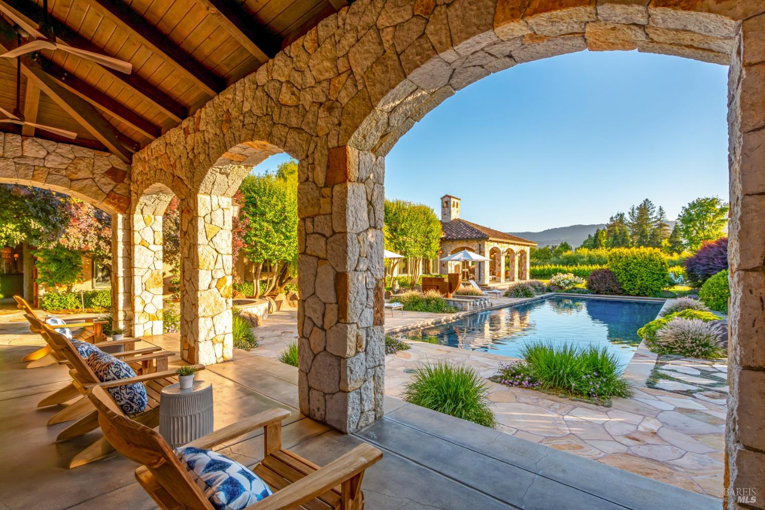 184 Zinfandel Lane St. Helena CA 94574