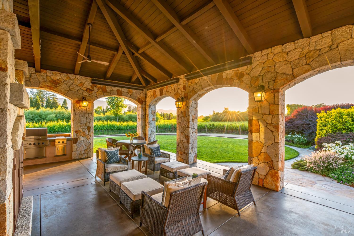 184 Zinfandel Lane St. Helena CA 94574
