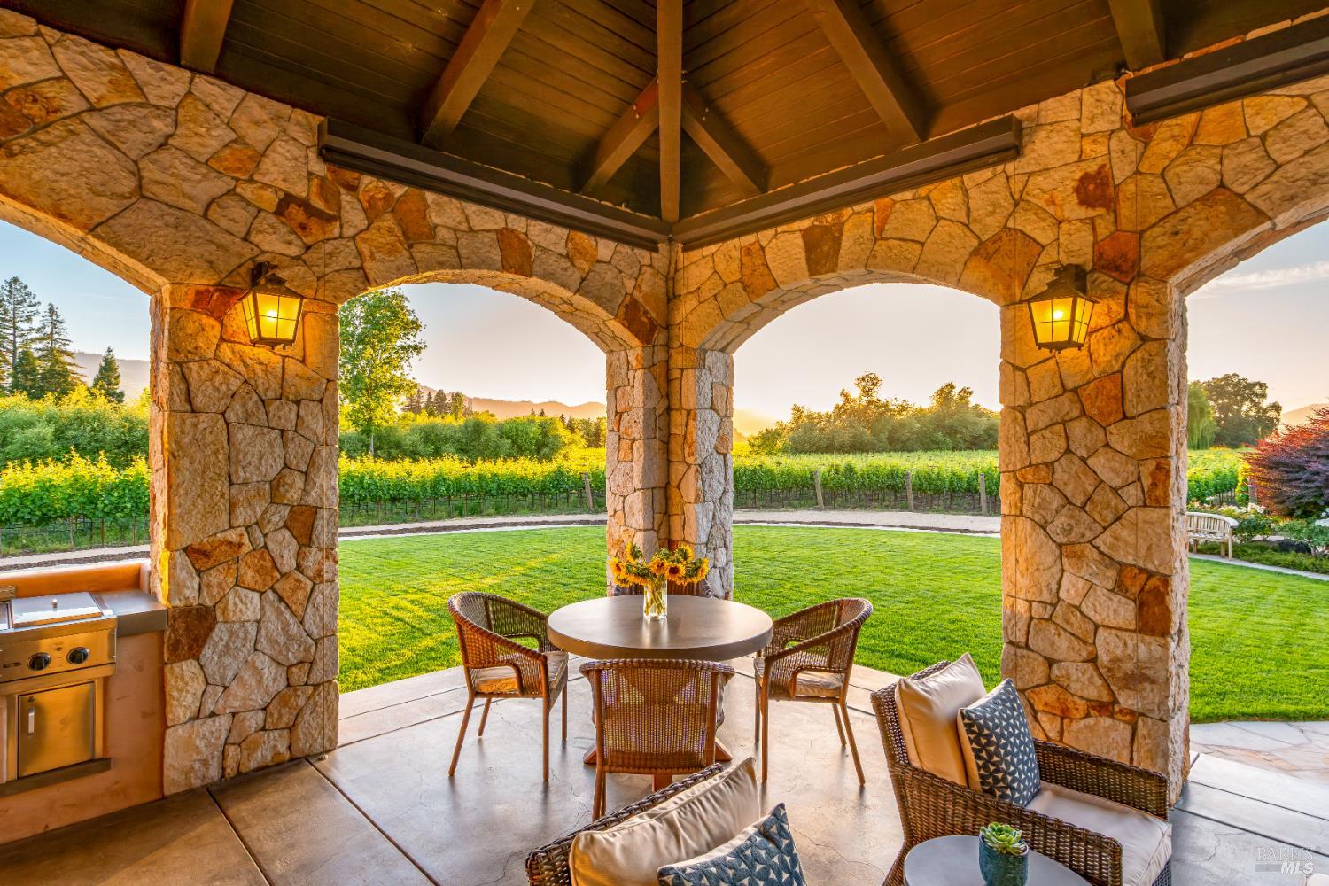 184 Zinfandel Lane St. Helena CA 94574